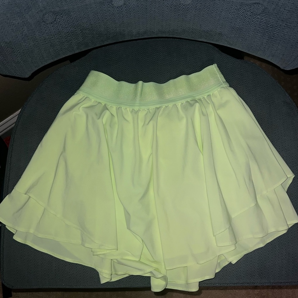 Lulu lemon tennis skirt